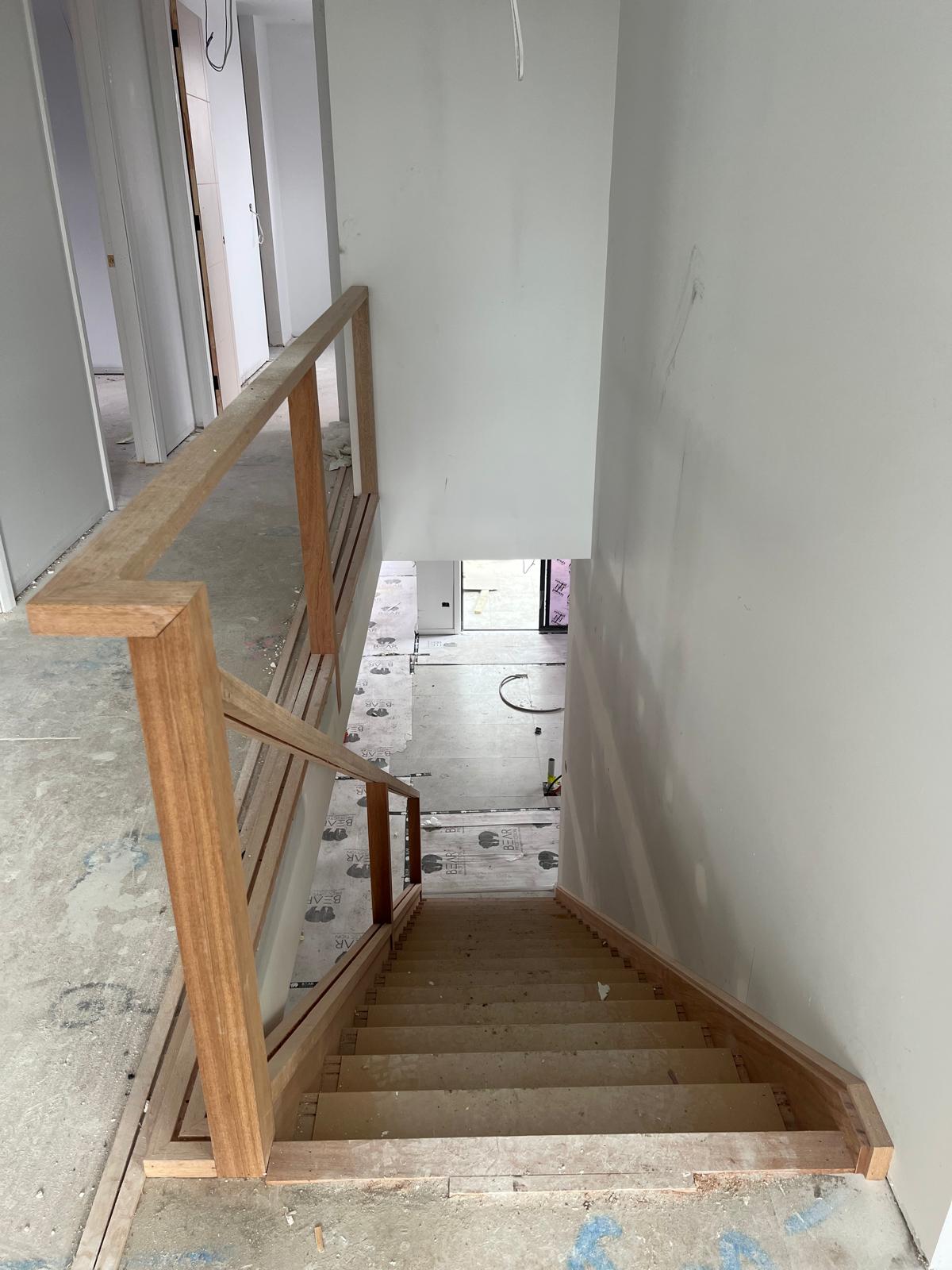 Balustrade and landing
